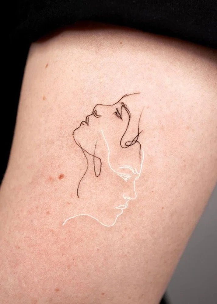 Fine Line Tattoo Defined - TattooGlee   Line tattoos, Thin line tattoos, Fine  line tattoos